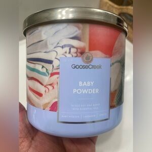Goose Creek Baby Powder Scented Candle - Lavender Blue